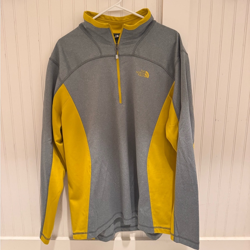 The North Face Men’s 1/4 Zip Gray and Chartreuse Pullover XL